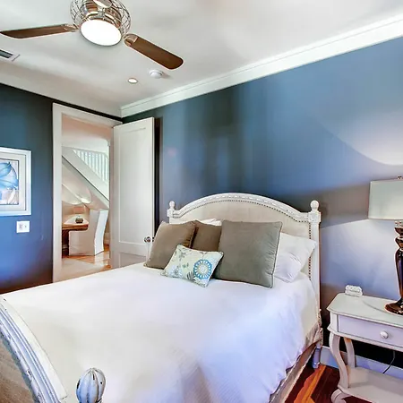 Derby Dunes By Redawning